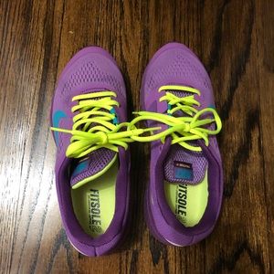 Women’s Nike Air zoom Structure 17 - Purple Size 8